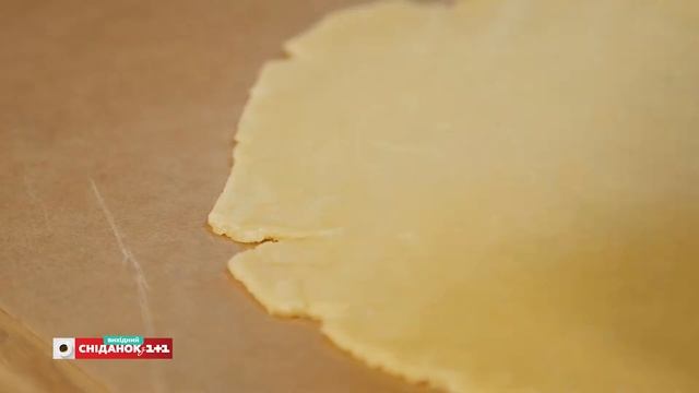 Готовим КИШ - открытый соленый пирог из песочного теста
