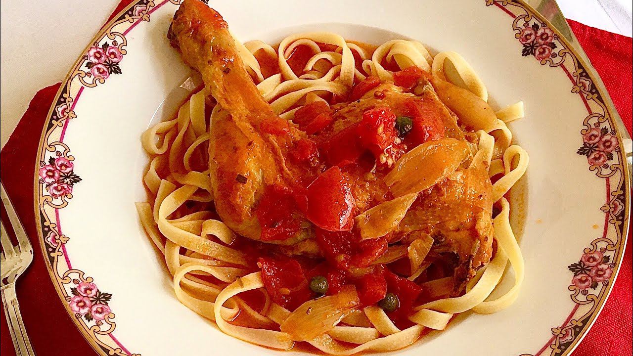 Тушеная курица в помидорах по семейному итальянскому рецепту!