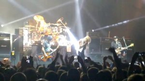 MOTÖRHEAD - No Class - Hartwall Arena, Helsinki, Finland 6.12.2015