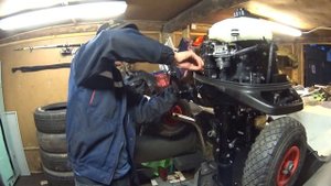 Обслуживание нового лодочного мотора SUZUKI DF 4,5,6 AS,перед первым воходом на воду.