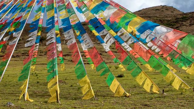 Совет Рожденного из Лотоса (Падмасамбхава). Глава 13 смотреть онлайн