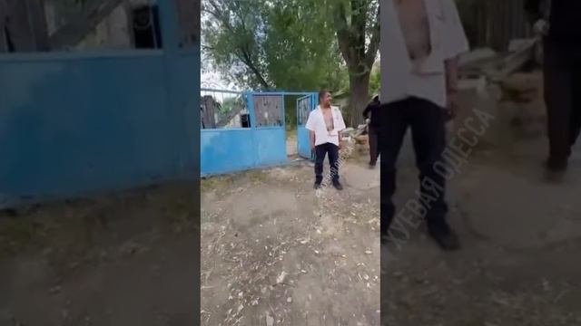 В Одесской области мужчина вызвал полицию, заявив, что его изнасиловали.
Своя атмосфера)
