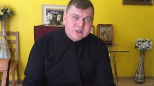 Пасхальные куличи и яйца против Христа