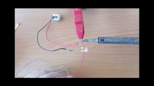Необычная cхема датчика протечки воды.  Датчик уровня жидкости на транзисторе с СССР