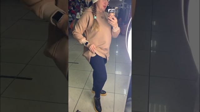 Куртки Жилетки пухов толстовки костюмы в ТЦ Молодежный г. Сердобск Галина Чумак магазин одежды и об смотреть онлайн