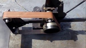 Самодельный гриндер прямыми  руками