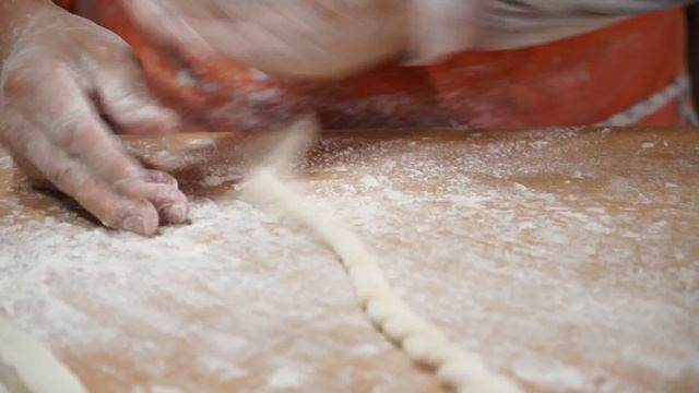 1000원에 4개, 42년경력 꽈배기 달인 Amazing Skills of Korean Twisted doughnut Master - Korean Street Food смотреть онлайн