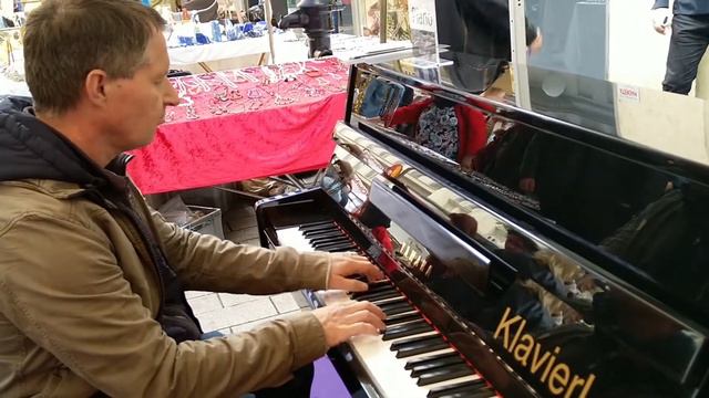 #streetpiano #streetmarket Where is my mind? - Pixies solo piano cover смотреть онлайн