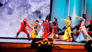 Заслуженный ансамбль народного танца Горского государственного аграрного университета "Горец".