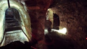 Мужчина из России построил сам самое маленькое метро в мире. Для чего он его сделал?