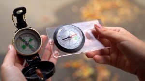 Входная дверь по Фэн-шуй — как и каким компасом сделать измерения