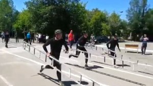 Подъем по штурмовой лестнице