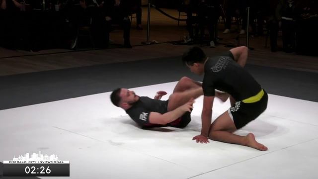 4F Jon Calestine vs Pedro Serrano - Emerald City Invitational