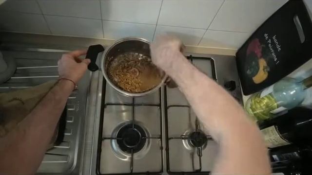 Чечевица-это не только вкусно,но ещё и очень полезно:-)