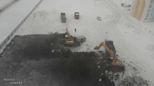 Строительство девяти этажных одноподъездных домов и торгового центра / 32 очередь / Кошелев Парк