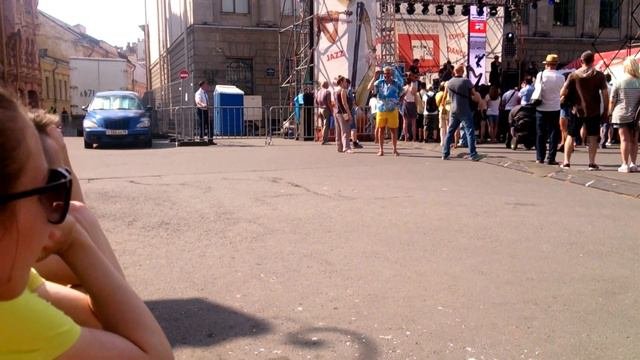 Как выглядят люди в Питере / Как одевается средний петербуржец