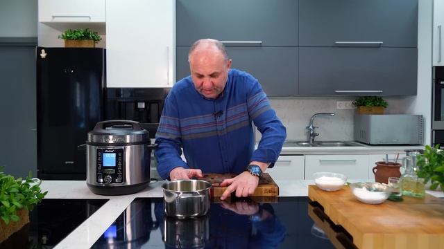 «ТВЁРДЫЙ БОРЩ» - заготовка для супа, которая хранится вечно! РЕЦЕПТ от шеф-повара Ильи Лазерсона смотреть онлайн