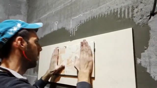 Плиточный клей Mapei Keraflex Maxi. Тиксотропные свойства.