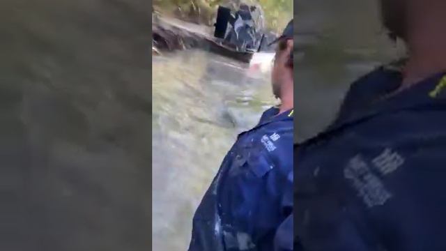 Обычные будни австралийских работяг😳