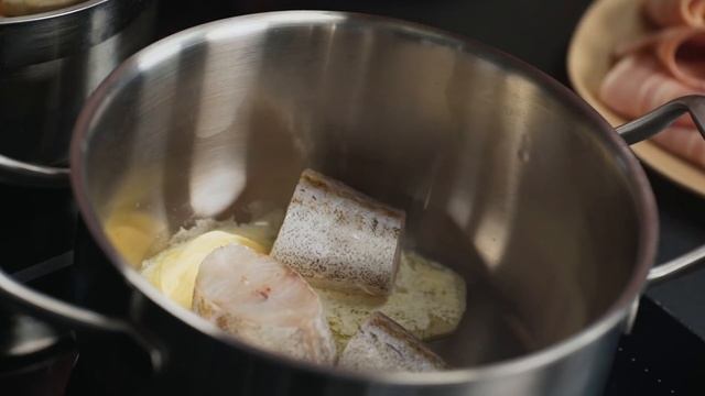 Готові до виклику? Готуємо Суп Клем-Чаудер | Суп з морепродуктів | Євген Клопотенко смотреть онлайн