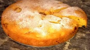 Сливовый пирог. Пирог со сливами. Сладкий заливной пирог.