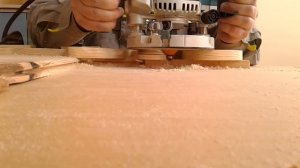 Фрезерование и изготовление деревянного слова "Wood", milling word "wood"