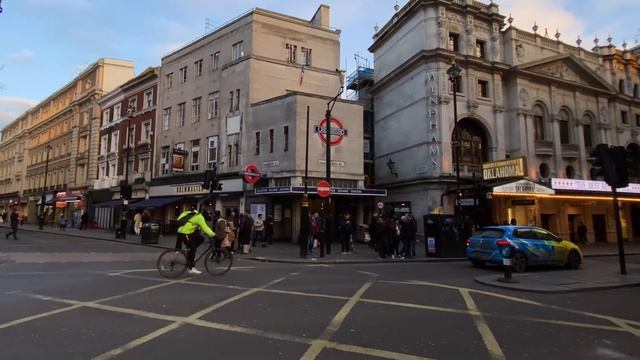 LONDON, UK ?? [4K] Leicester Square, Chinatown & Soho — FEBRUARY 2023 смотреть онлайн