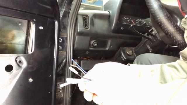 ПРОКЛАДКА ПРОВОДОВ ДВЕРЕЙ НИВА смотреть онлайн