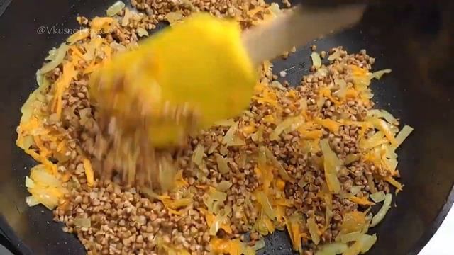 Гречка с фрикадельками в томатно-сметанный соус / Вкусный обед /  SUB