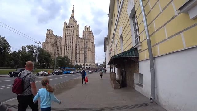Станция метро Баррикадная. Гуляем по Москве. Август,2020.