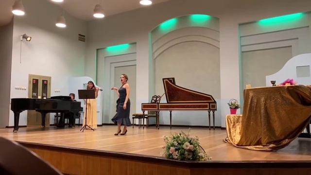 И. Штраус, Куплеты Адели(фрагмент) из оперетты "Летучая мышь",исполняет Юлия Запольская смотреть онлайн