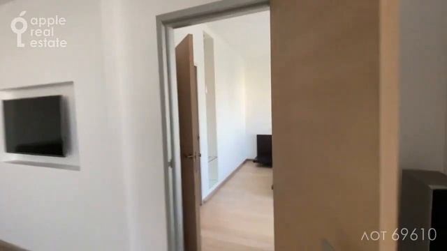 Аренда 5-комнатной квартиры площадью 227 кв.м на Грохольском переулке