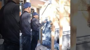 Покраска входной двери