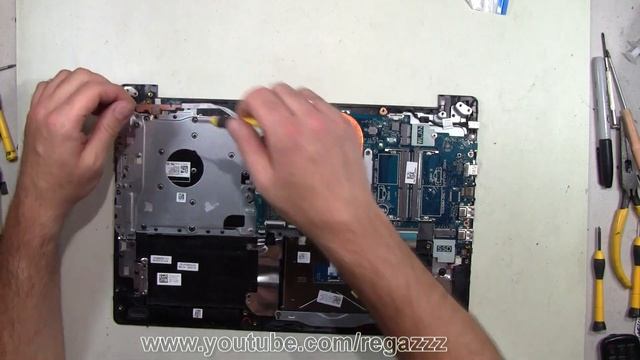 Dell Inspiron 15 3000 3593 Take Apart Complete Disassembly Teardown смотреть онлайн