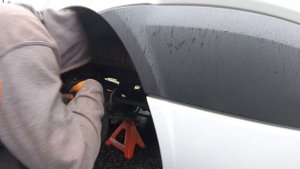 Replacing rear axle bearing Mercedes Sprinter VW Crafter / Замена задней полуоси подшипника VW Cra