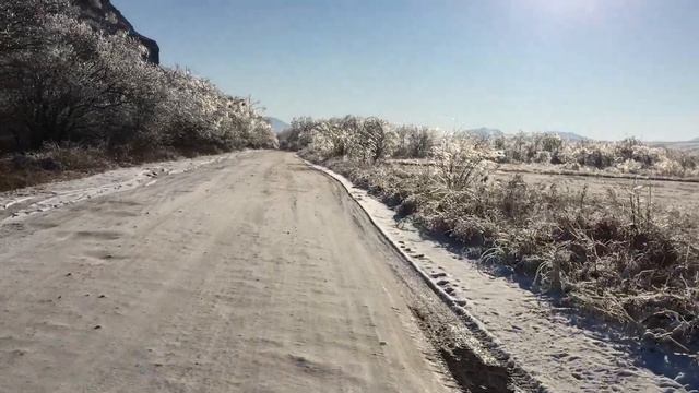 Хрустальная красота зимней дороги