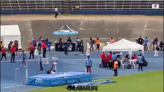 MUST WATCH 👀 BOYS CLASS 3 & 4 4X100M GIBSON RELAYS 2022 #GIBSONRELAYS #trackandfield смотреть онлайн