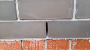 Вентиляционный зазор между облицовочным кирпичом и стеной. Для чего он нужен.