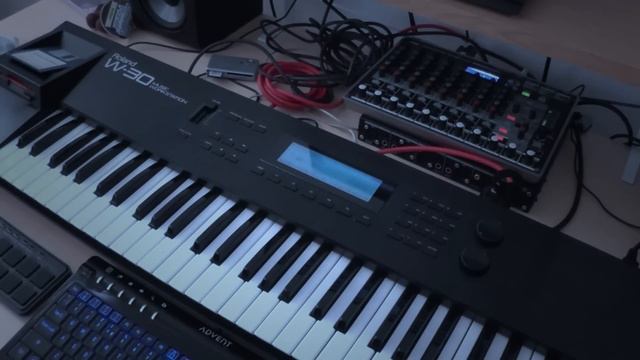 Roland W30 Demo