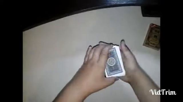 Фокус с картами \_Большие проблемы/_ смотреть онлайн