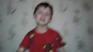 Клип "Пусть музыка играет громко"