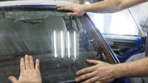 Ставим заднее стекло в автомобиль ВАЗ 21099