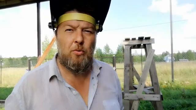 Из города в деревню. Бросил бухать и строю гараж. Бросил пить смотреть онлайн