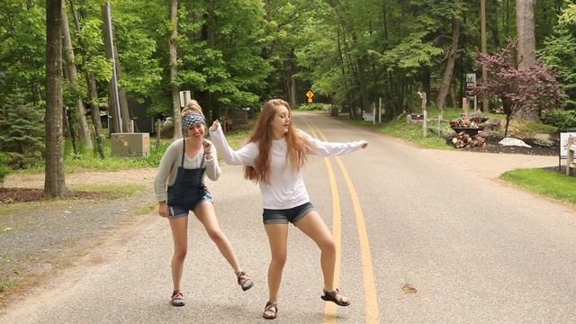 THE GIT UP-Blanco Brown//CottageMusicVideo2019 смотреть онлайн