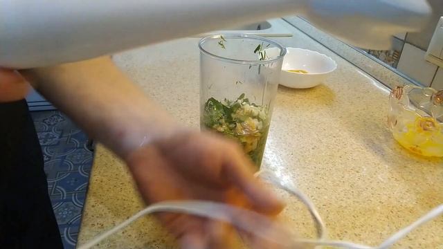 Универсальный соус. Соус к рыбе. Соус к мясу. Соус к куре. Соус к салатам.