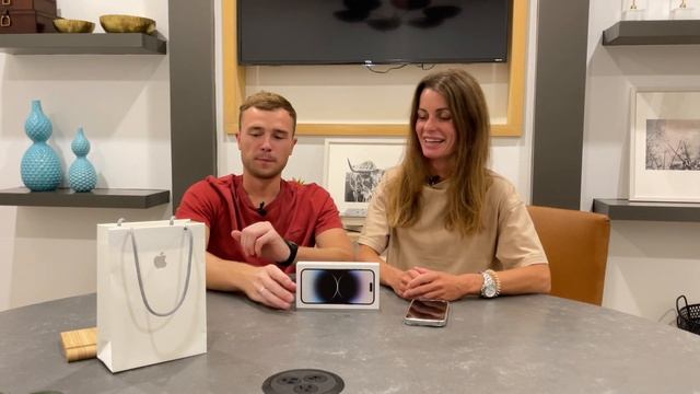 Iphone 14 Pro Max - Обзор покупка в 1 День продаж в Техасе | Сравнение с айфон 12 и 13 смотреть онлайн