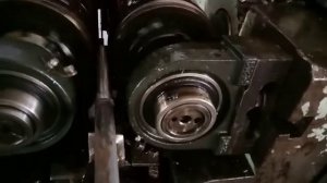 Накатка резьбы на резьбонакатном станке