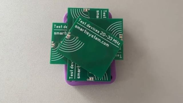 Демонстрация излучения частот и работоспособности приборов для разглаживания морщин лица. смотреть онлайн