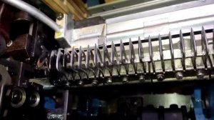 Ткацкий станок СТБУ1-280 в холостом режиме работы.mp4