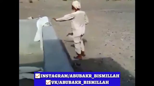 ♻Даже слепой посещает мечеть смотреть онлайн